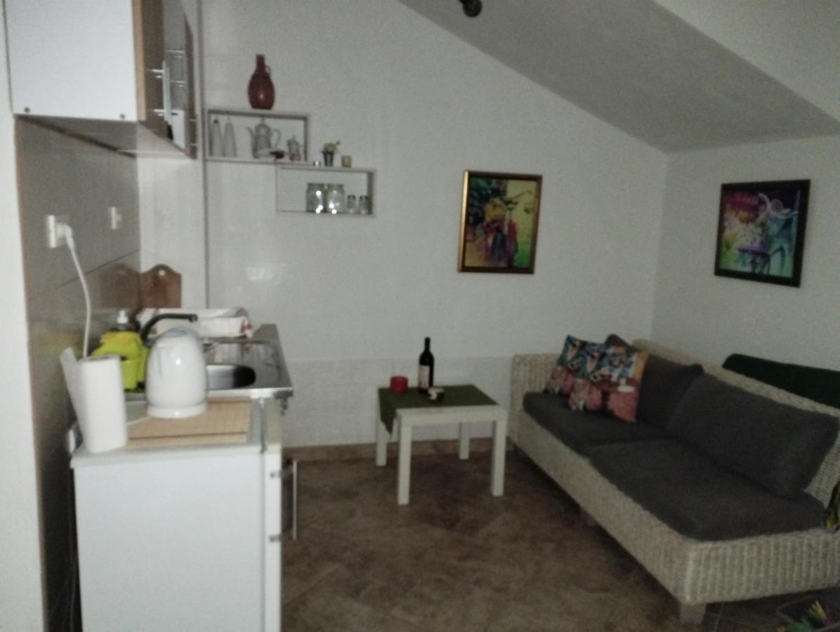 St Duke Apartment Kotor Luaran gambar